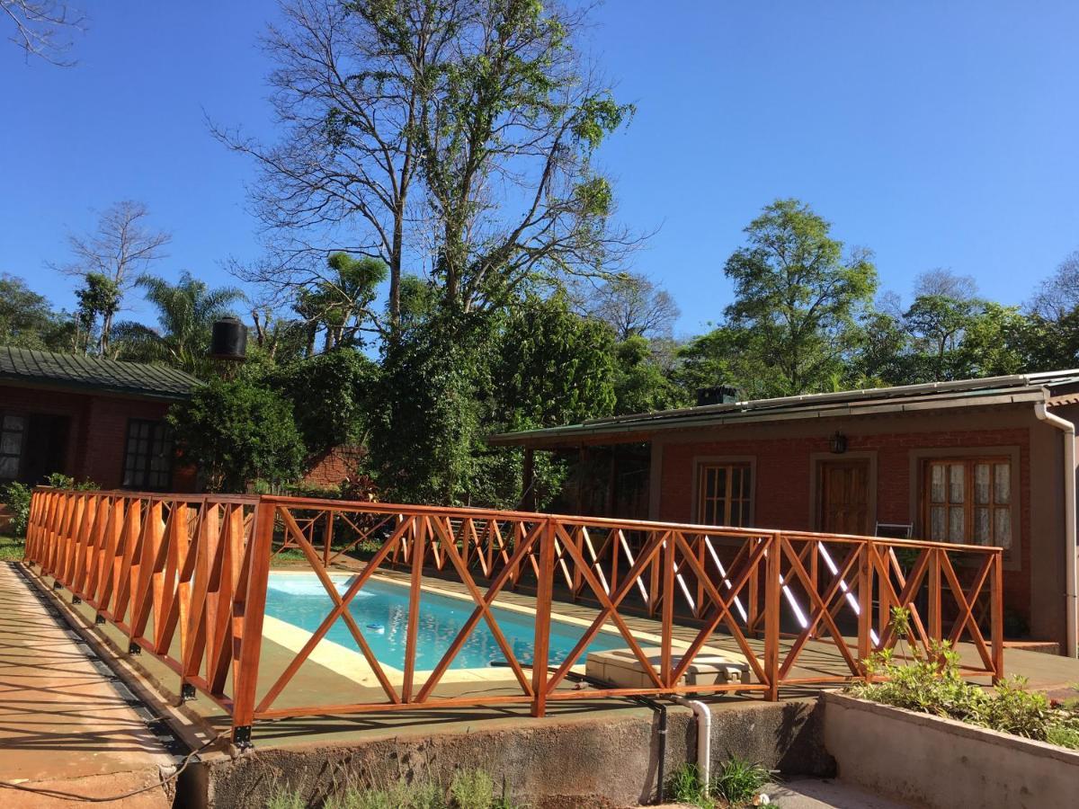 Posada Enki Hotel Puerto Iguazu Exterior photo