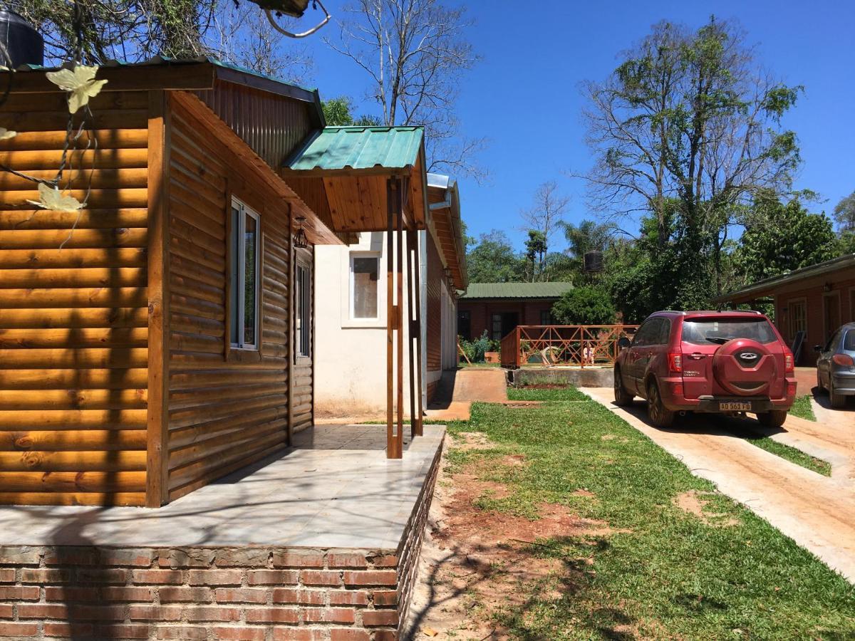 Posada Enki Hotel Puerto Iguazu Exterior photo