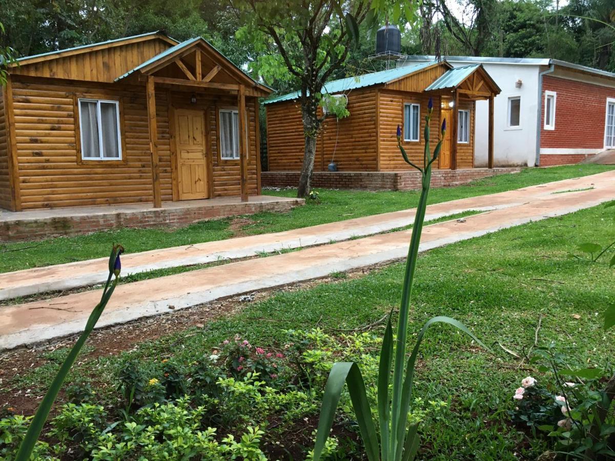 Posada Enki Hotel Puerto Iguazu Exterior photo