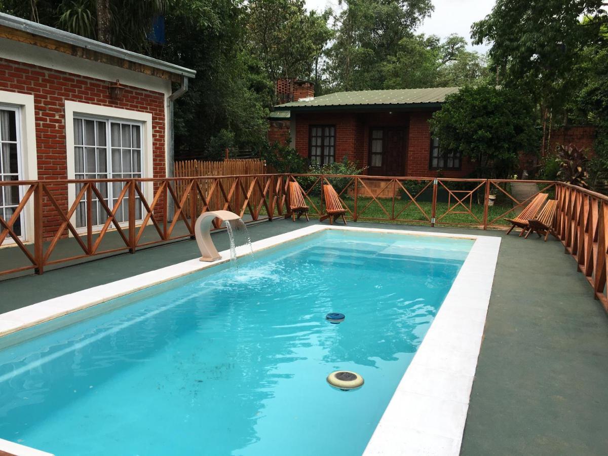 Posada Enki Hotel Puerto Iguazu Exterior photo