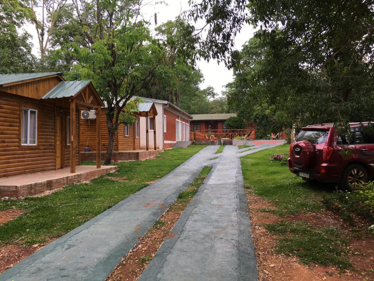 Posada Enki Hotel Puerto Iguazu Exterior photo